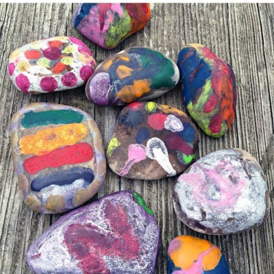 Make Melted Crayon Rocks "Wishing Stones"