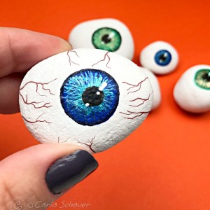 Make Halloween Painted Rock Eyeball Decorations with Pens