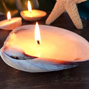 Make Candles in Seashells: DIY Shell Decor