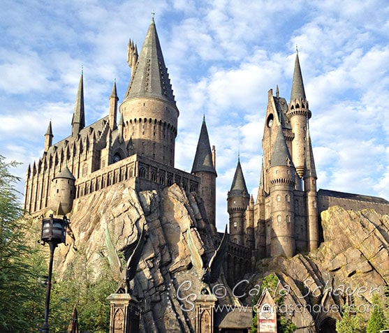 Hogwarts Castle-Islands of Adventure Harry Potter Hogwarts Castle at Universal Studios IOA