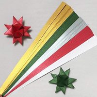 Paper Strips for Moravian Stars, German Stars and Frobel Stars.
